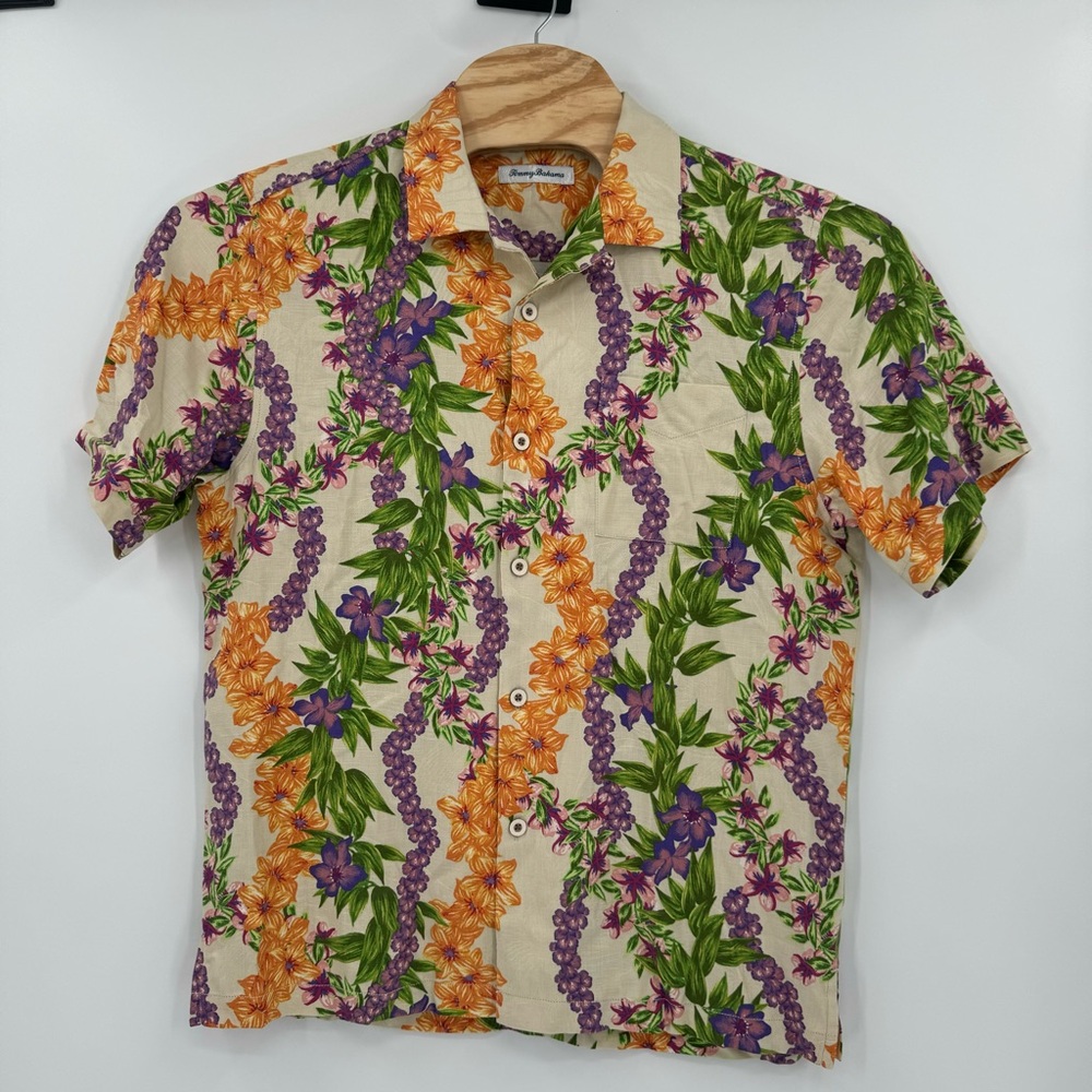 Tommy Bahama Men’s Medium 100% Silk‎ Coconut Dream Lei Over Camp Shirt ST326425 - Picture 2 of 7